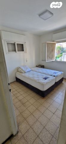 דירה, דגניה 12, שיכון עובדים, טבריה