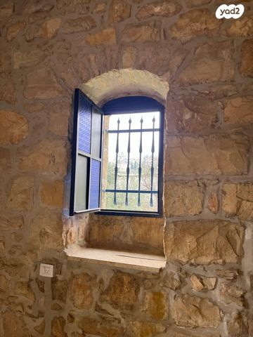 בית פרטי/ קוטג', כביש השלום 50, אבו גוש, אבו גוש