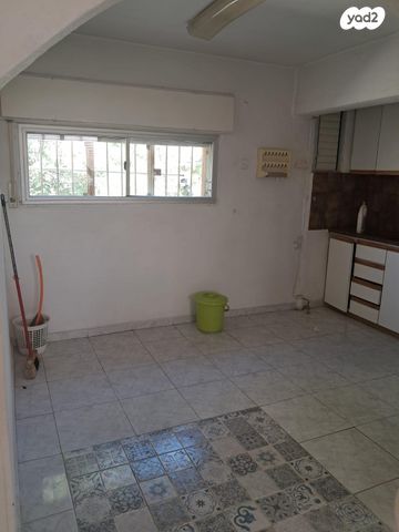 דירה, דרך העמק 9, רמת בלפור, מגדל העמק