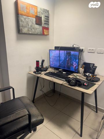 סטודיו/ לופט, הנמל 53, שער פלמר, תחנת רכבת השמונה, חיפה