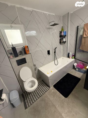 דירה, שדרות דוד בן גוריון 11, הסיטי, אשקלון