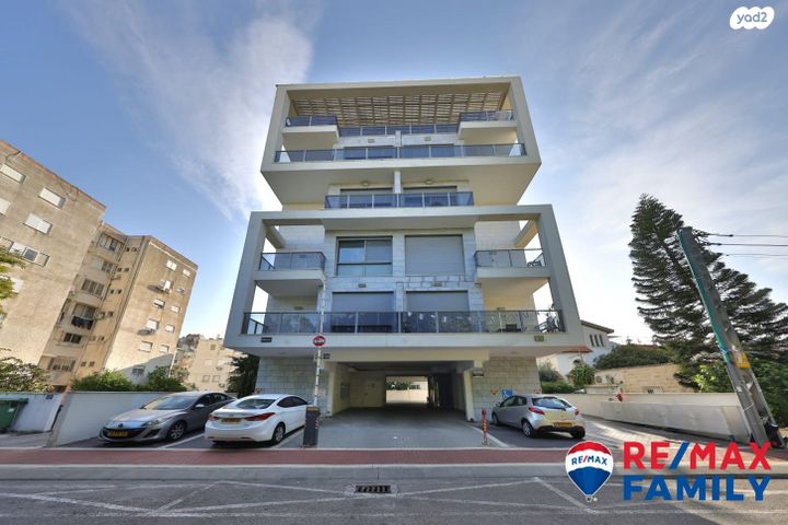 דירה, דרך עכו חיפה 104, מרכז העיר, סביניה, הוותיקה, קרית ביאליק