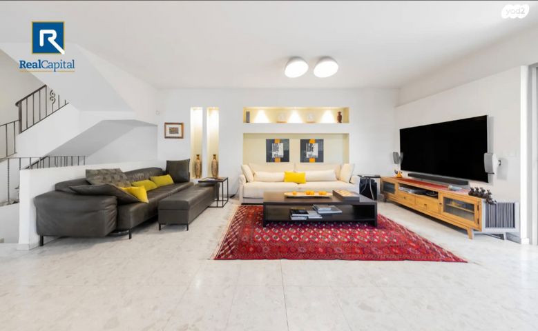 בית פרטי/ קוטג', מזל טלה 1, מתחם 11, הוד השרון