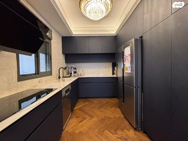 דירה, אנה פרנק 35, באבוב, בת ים