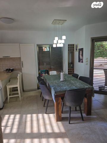 בית פרטי/ קוטג', זרח שעובי, מרמורק, רחובות