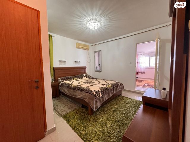 דירת גן, יהודה, אריאל