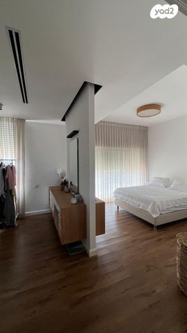 דירה, הדולפין, רובע ד', אשדוד