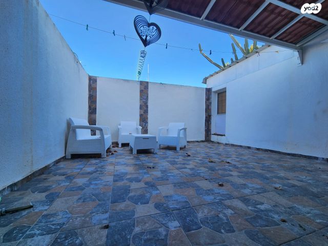 דירת גן, יהודה, אריאל