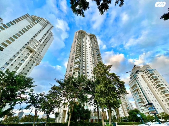 דירה, דווייט דייוויד איזנהאואר 1, אגמים, נתניה