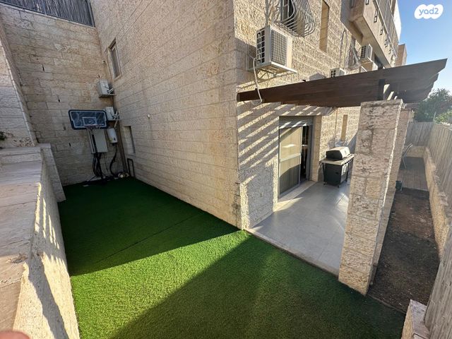 דירת גן, זית שמן 46, גבעת הזית, אפרת