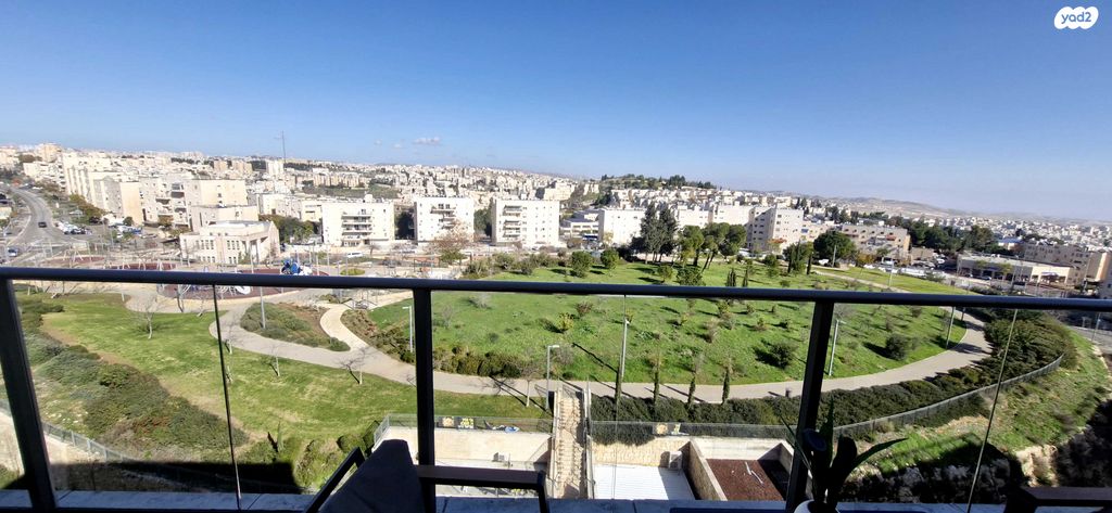 פרופ' יום טוב עסיס 1