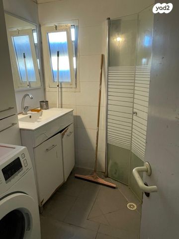 דירה, כ"ט בנובמבר, דרום מזרח, בת ים