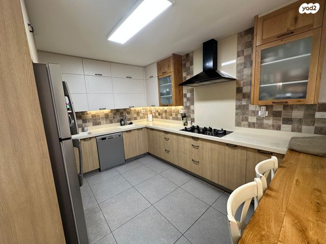 דירת גן, זית שמן 46, גבעת הזית, אפרת