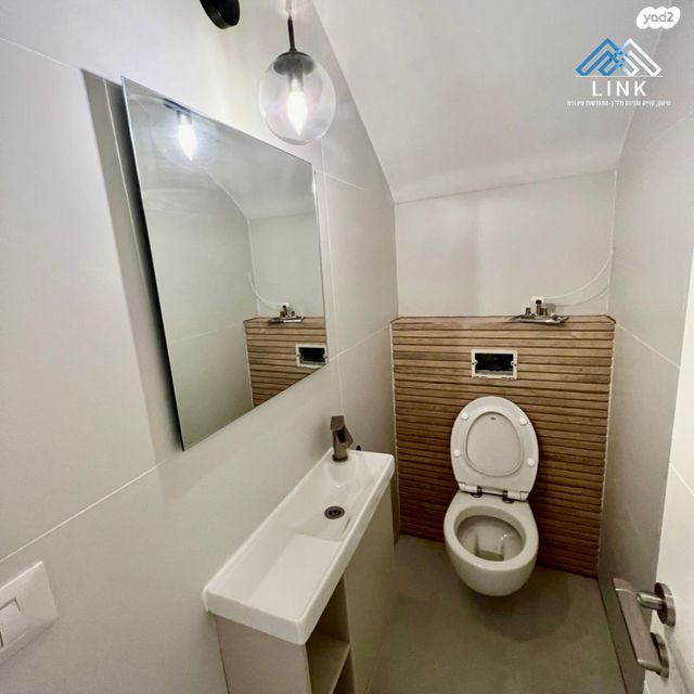 דו משפחתי, הגפן, הגפן, עתלית