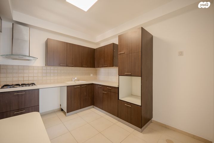 דירה, האיכרים, גני אזור, אזור