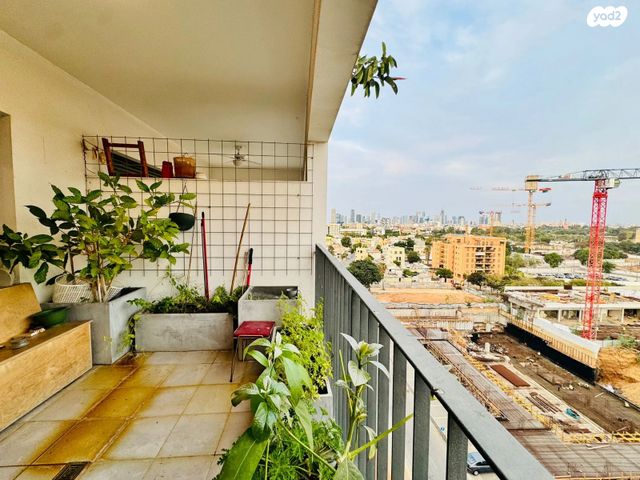 דירה, חסידי האומות 20, מכללת תל אביב יפו, דקר, תל אביב יפו