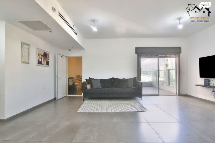 דירה, ברק 24, מוצקין הותיקה, קרית מוצקין