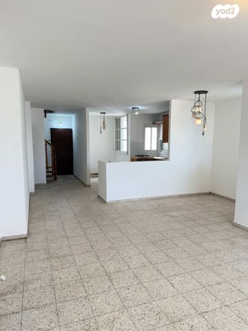 דופלקס, בארי, צפון מזרח מרכז העיר, נתניה