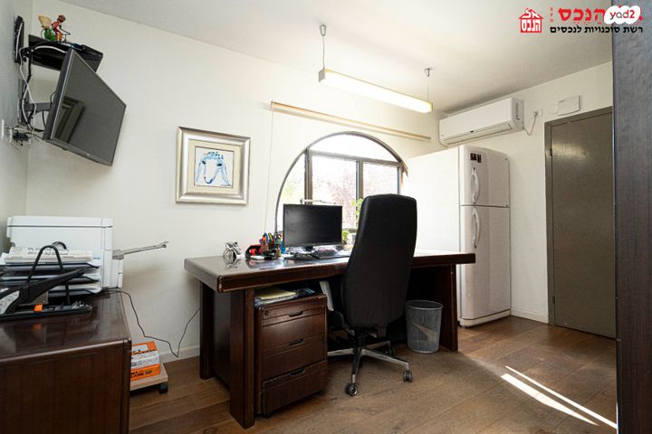 בית פרטי/ קוטג', מרכז הישוב, גני תקווה