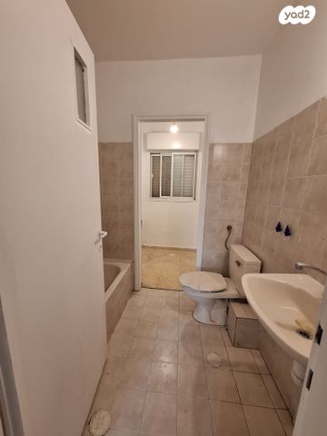 דירה, נחל אוריה, רמת הנחלים / רמת בית שמש א', בית שמש