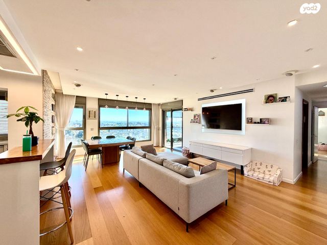 מגורי חיים כהן 10