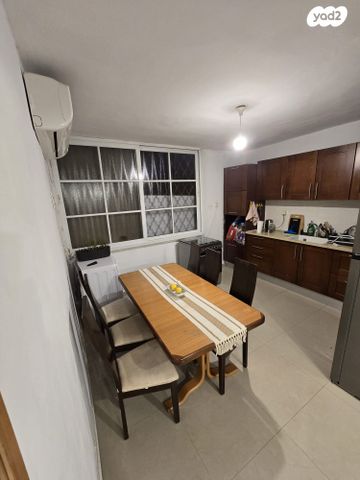 דירה, משעול אבן גבירול, שכונה ב', באר שבע