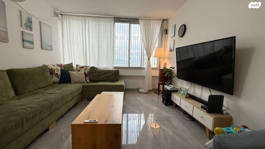 דירה, סיגליות, הסגליות, מעלות תרשיחא