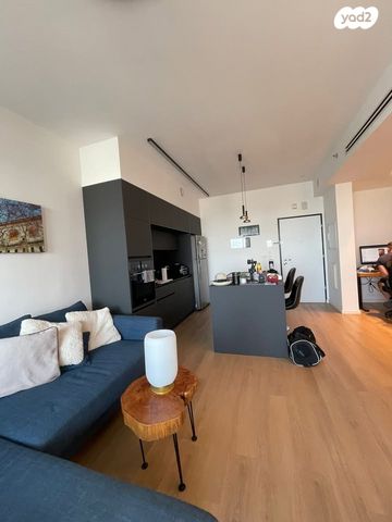 דירה, שדרות רוטשילד, לב תל אביב, לב העיר צפון, תל אביב יפו