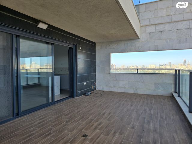 דירה, רמת גן