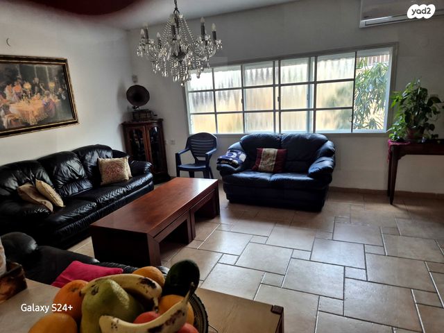 דו משפחתי, טבעון הוותיקה, קרית טבעון