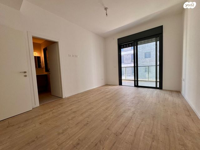 גג/ פנטהאוז, הרצליה