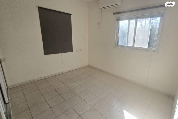 בית פרטי/ קוטג', סתריה