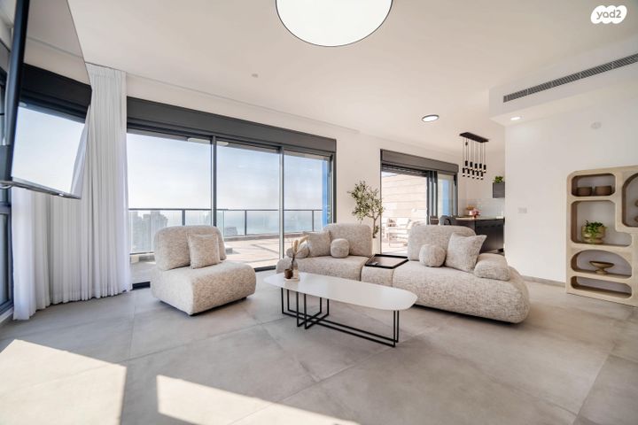 גג/ פנטהאוז, הפריגטה 19, דרום חדש, פארק הים, בת ים