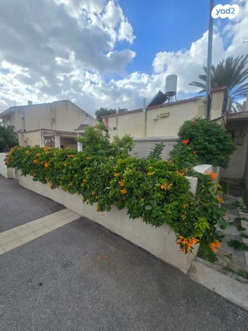 דו משפחתי, יוסף בוסל, קרית חיים מערבית, חיפה