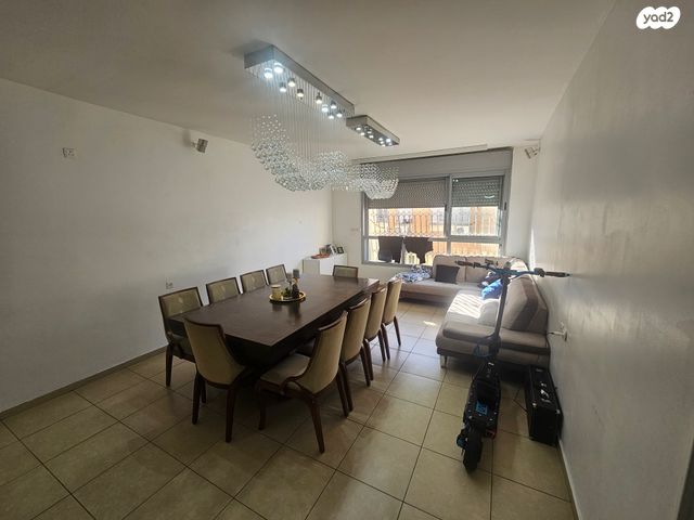 הרב יעקב לנדא 