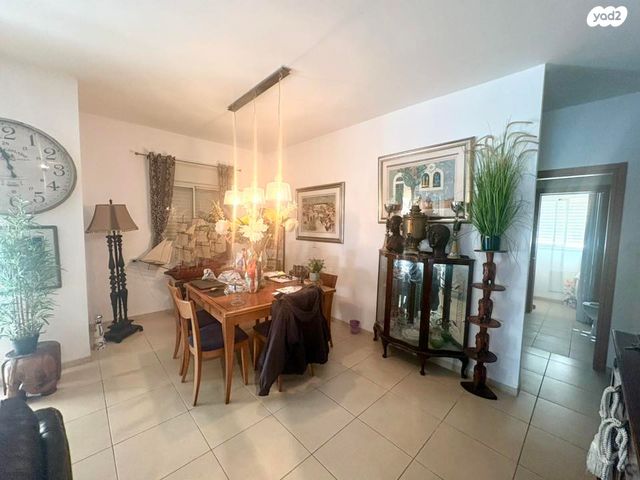 דירה, השר שטרית, קרית חיים מזרחית, חיפה