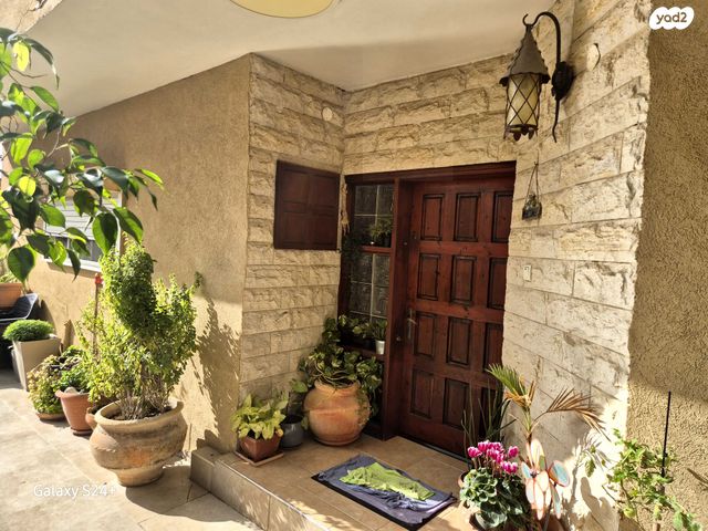 דו משפחתי, טבעון הוותיקה, קרית טבעון