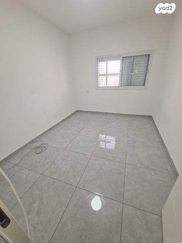 דירה, כורש, שכון עובדים, עפולה