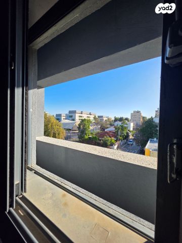 גג/ פנטהאוז, יש"ר מקנדיאה 24, שפירא, תל אביב יפו