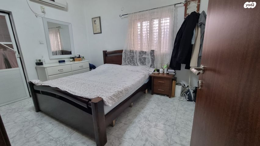 דירת גן, גוש עציון, קרית שמואל, טבריה