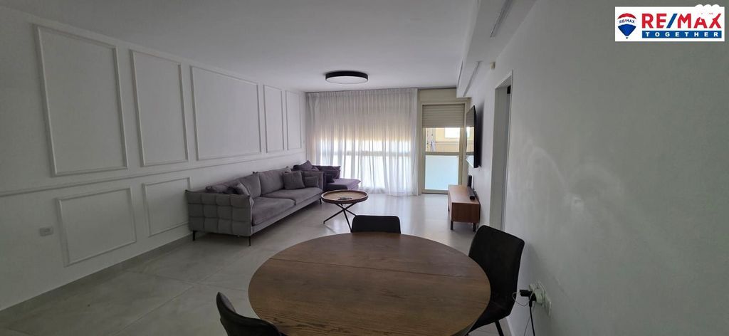 שדרות תל חי 27