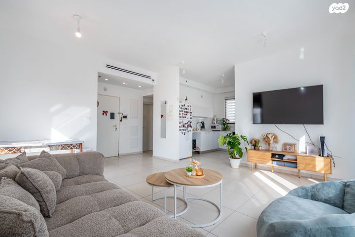 דירה, לבונה, אור ים, אור עקיבא