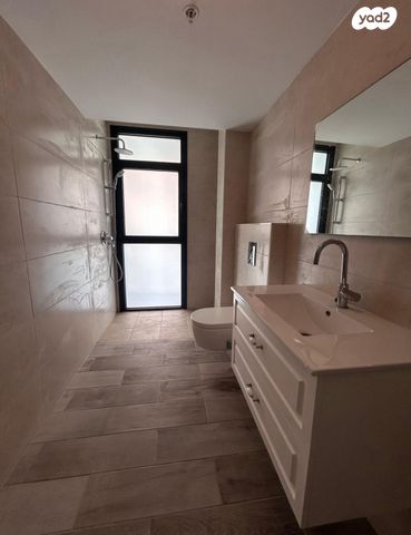 דירה, רוטשילד 2, רוטשילד עצמאות, בת ים