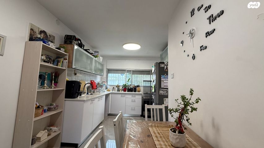 דירה, סיגליות, הסגליות, מעלות תרשיחא