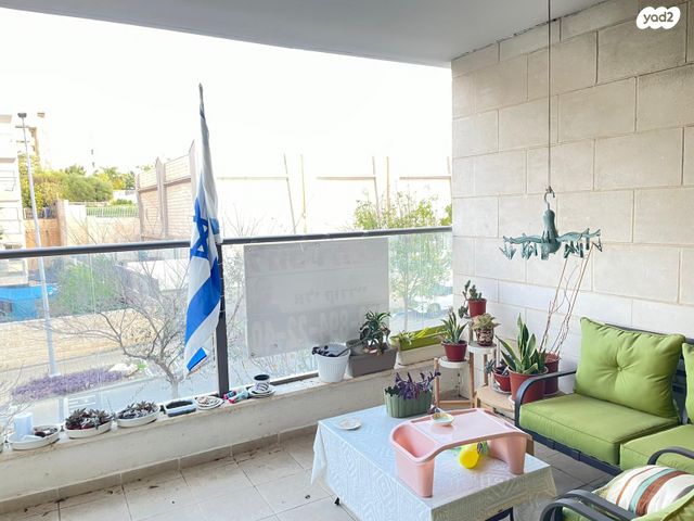 דירה, תאנה, החורש, חריש