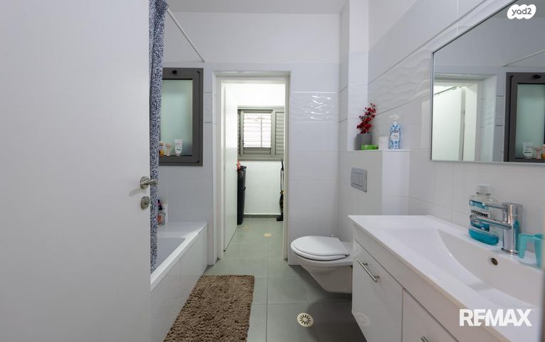 דירה, יוסקה יריב, רמות הרכס, באר שבע