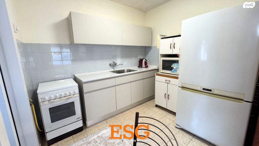 דירה, נחום הנביא, רובע י', אשדוד