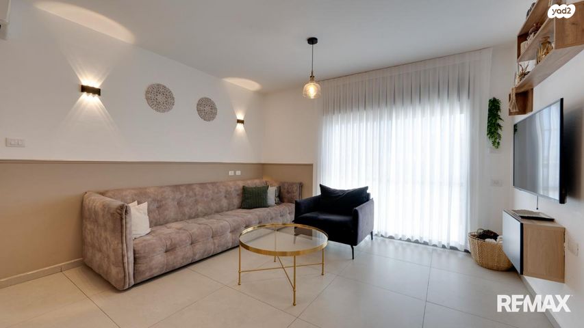 דירה, יוסקה יריב, רמות הרכס, באר שבע