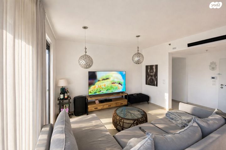 גג/ פנטהאוז, ישראל זנגוויל 45, צפון מזרח מרכז העיר, נתניה