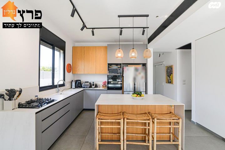 בית פרטי/ קוטג', יפה נוף, פרדס חנה כרכור